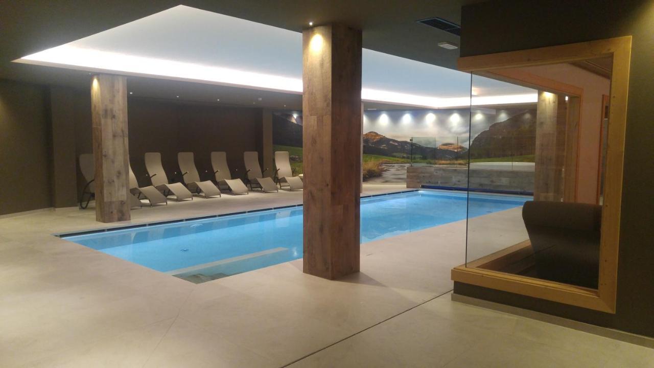 Hotel Flora Alpina Campitello di Fassa Extérieur photo
